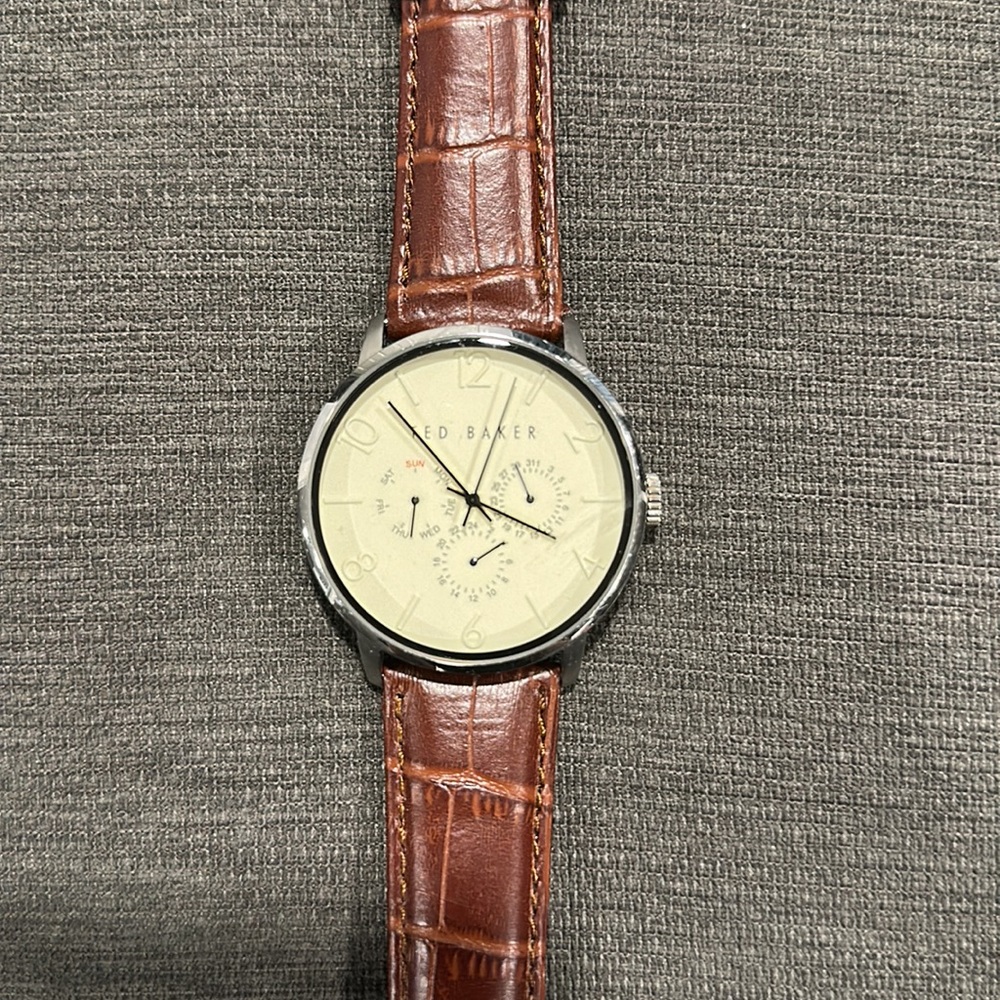 Ted Baker watch - Picture 2 of 8
